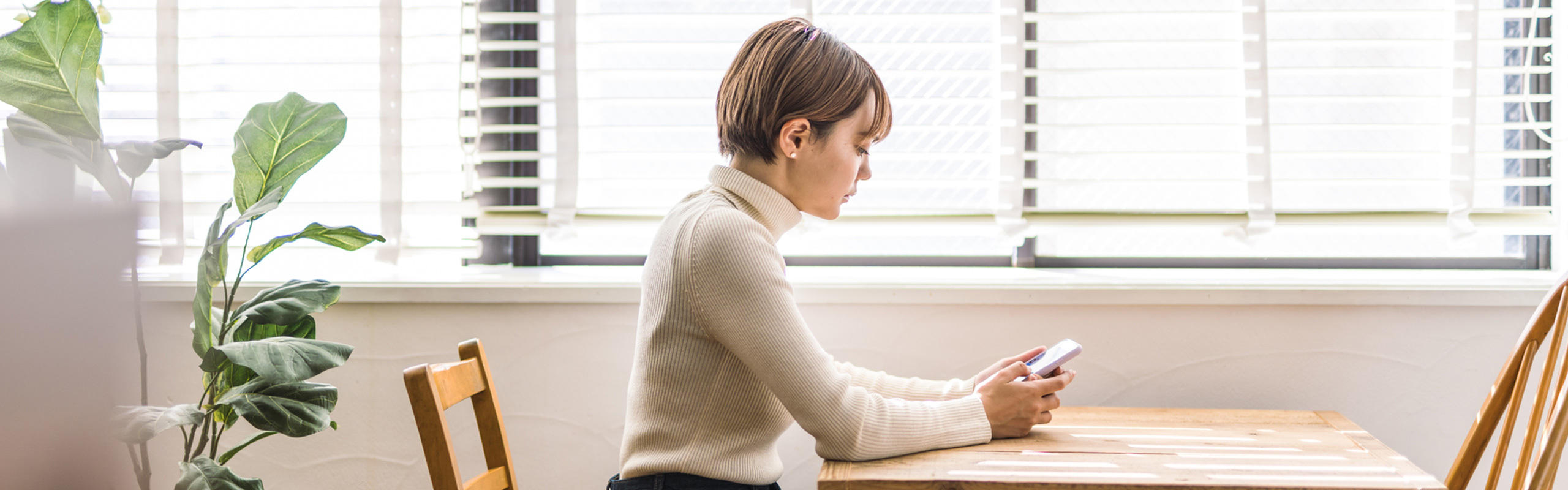 休職期間はどう決まる?延長できる?給与やキャリアへの影響まで解説。