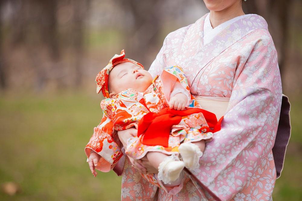 「赤ちゃんの衣装」にかかる費用。