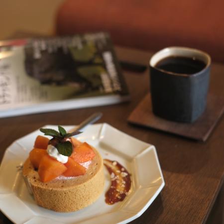 季節のケーキはほぼ日替わり